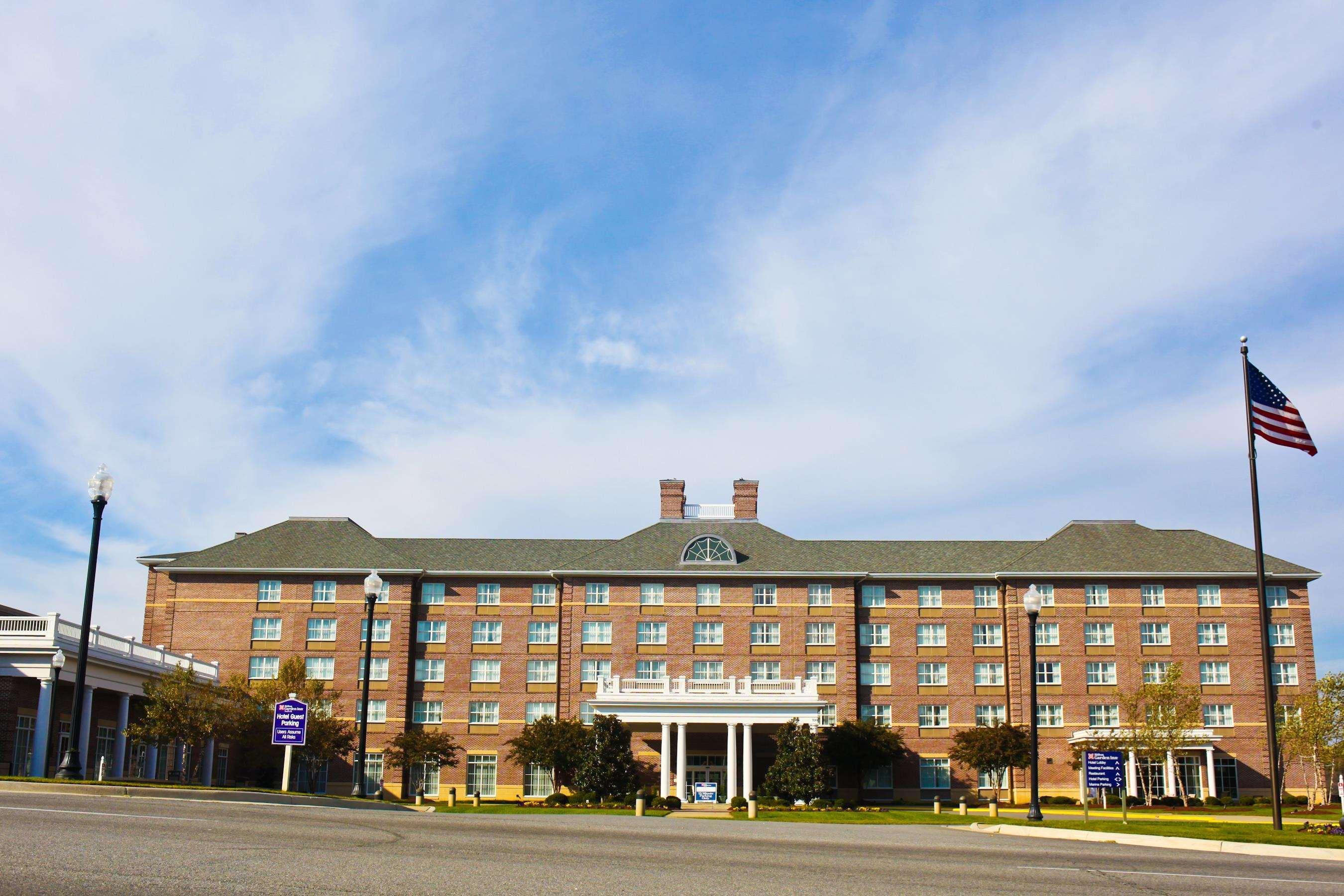 Hilton Garden Inn Suffolk Riverfront Exterior foto